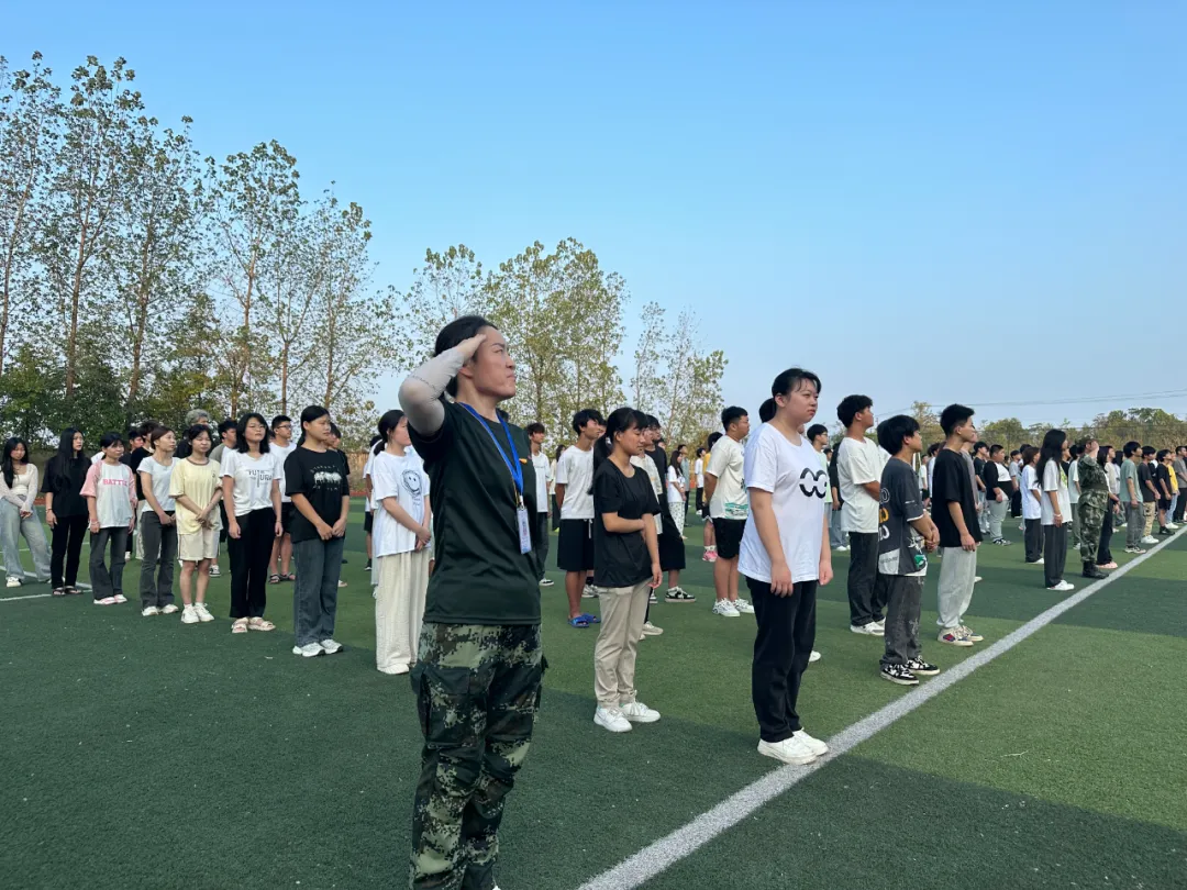 常务副校长吴金桥同志第一次升国旗仪式上的主旨讲话(图6)